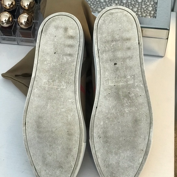 Burberry  size 10 high tops - Picture 5 of 5